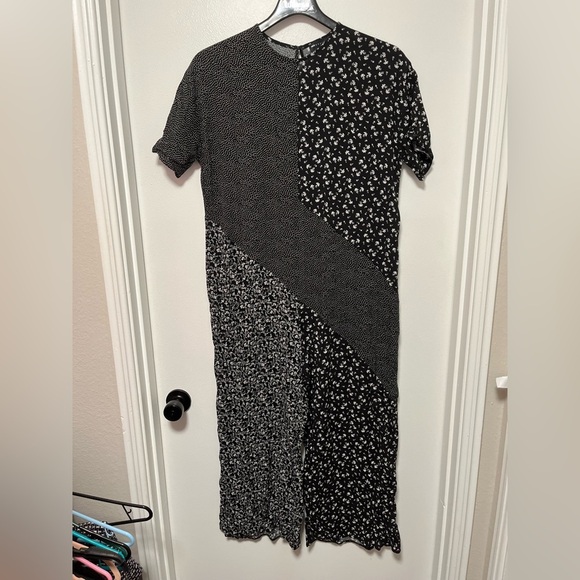 ASOS DESIGN mixed floral spot print smock jumpsuit 4 - Picture 2 of 9